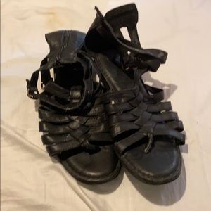Børn gladiator sandals gently worn
